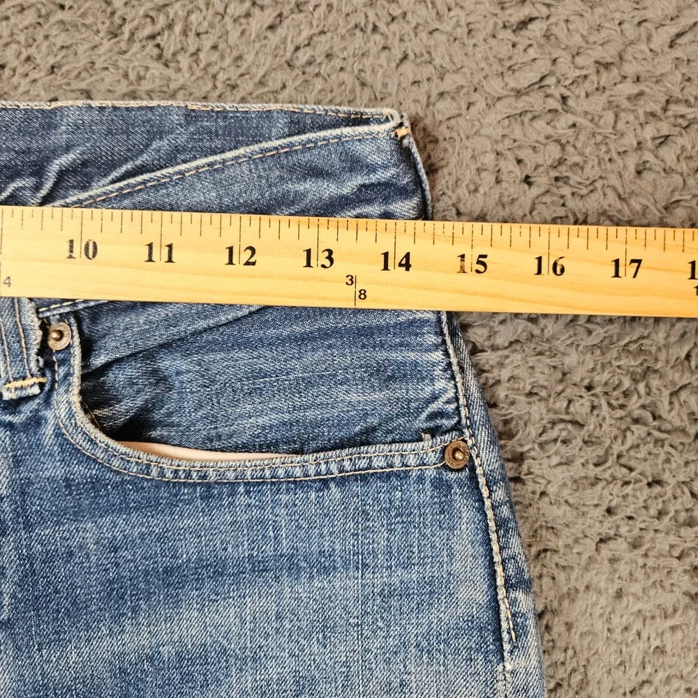 Levis brand levi